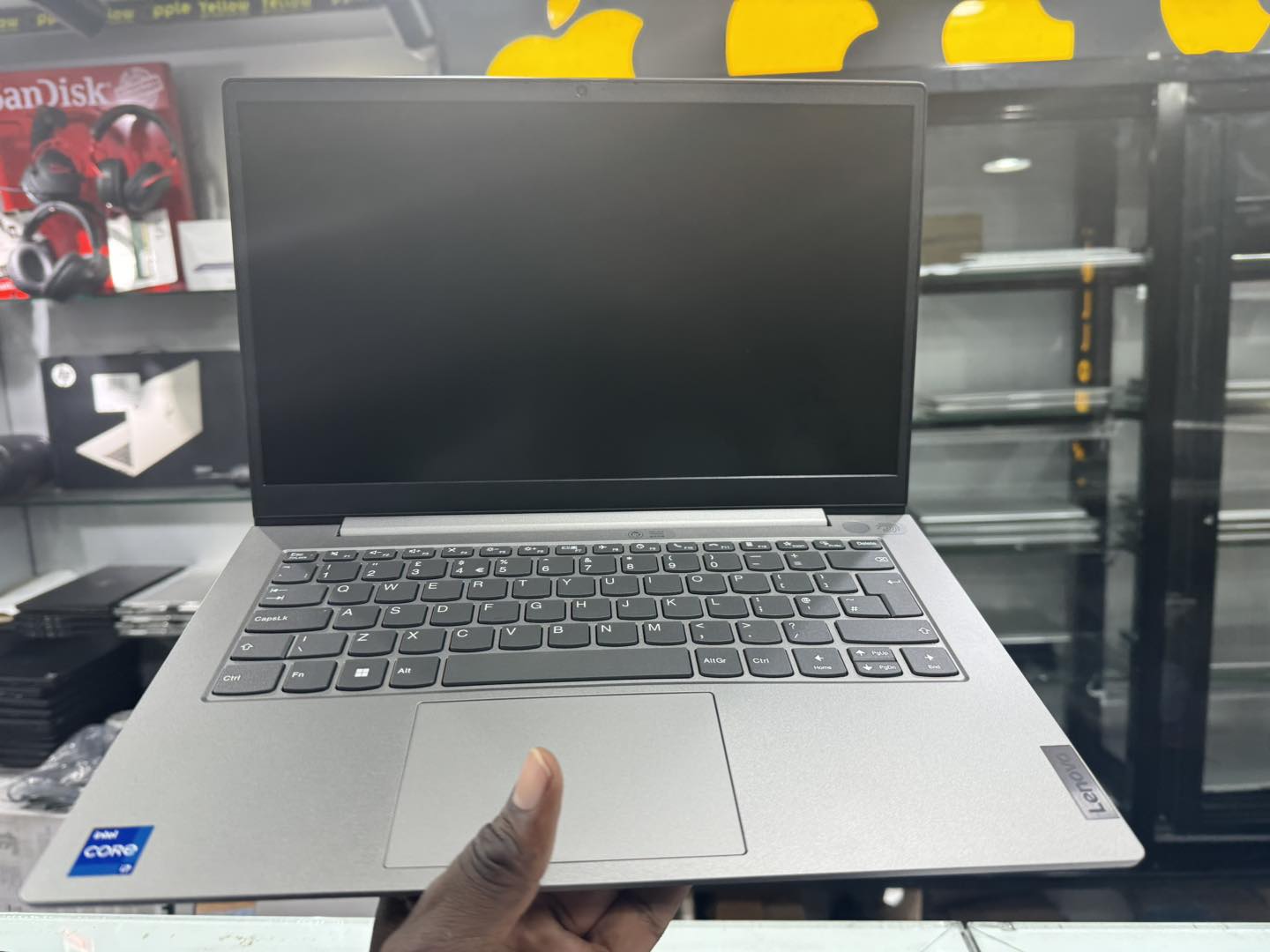 Lenovo IdeaPad 3 11th Gen Intel Core i5 14" FHD Thin & Light Laptop (8GB/512 GB SSD/Windows 11/Fingerprint Reader/1Yr Warranty/3months Xbox Game Pass/Arctic Grey/1.41Kg)
