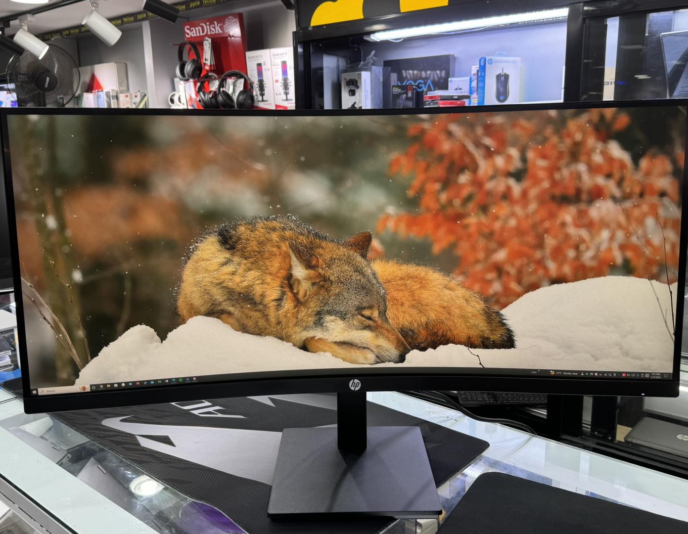 HP P34HC G4 34" WQHD Curved Screen Edge LED LCD Monitor - Vertical Alignment - 3440 × 1440 - 250 Nit - 100 Hz RR - HDMI - Display Port - Black
