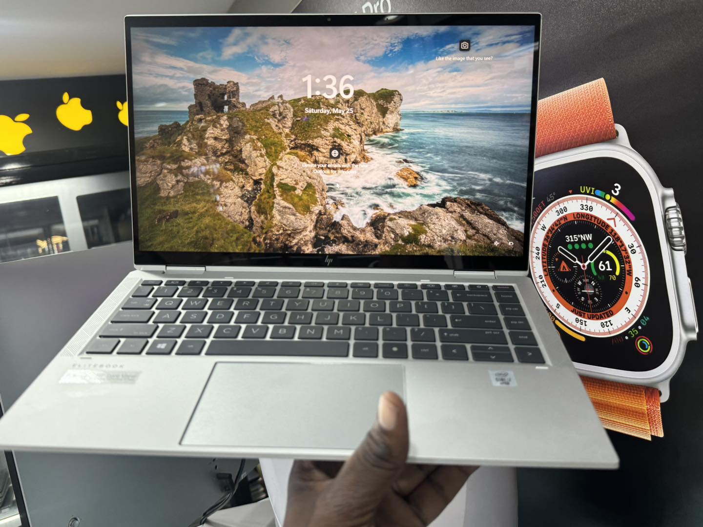 HP EliteBook x360 1040 G7 14” Touchscreen 2 in 1 Notebook - Intel Core i7 (10th Gen) i7-10710U Hexa-core (6 Core) 1.10 GHz - 16 GB RAM - 512 GB SSD - Intel UHD Graphics Premium - in-Plane Switching