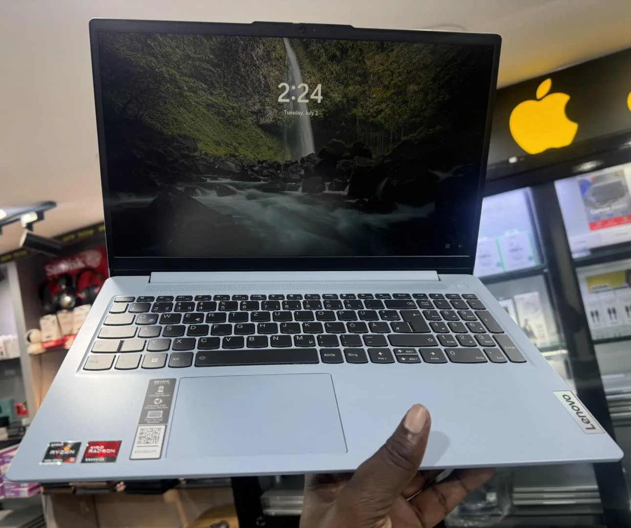 Lenovo IdeaPad 1 15AMN7 AMD Ryzen 5 7520U up to 4.3GHz Processor with AMD Max Boost Clock Technology, 6MB Cache, 4x Cores, 8x Threads / 8GB LPDDR5 RAM / 512GB Ultra-Fast NVME SSD / 15.6" FHD 1920 x 1080 Anti-Glare Display / Integrated AMD Radeon 610M Graphics / No DVD Drive Included / Windows 11 Home (64bit) / HD 720p