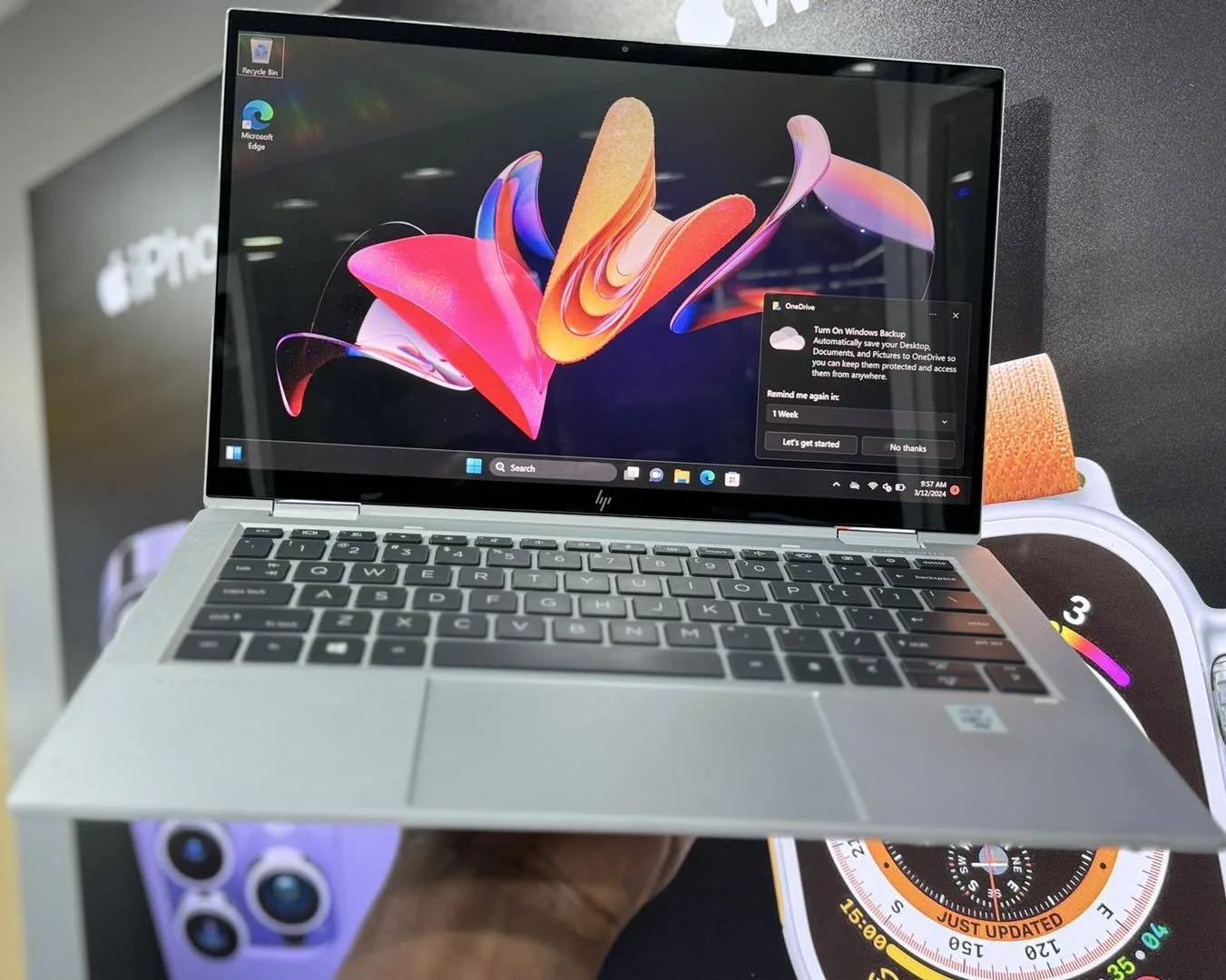 HP EliteBook x360 1030 G8 Notebook PC, 11th Gen Intel Core i7 13.3-inch UHD, Touch, IPS, Corning Gorilla Glass Display (16GB RAM/512GB SSD/FPR/Win 10/Pike Silver Aluminium/1.21 Kg) - 4S1V4PA