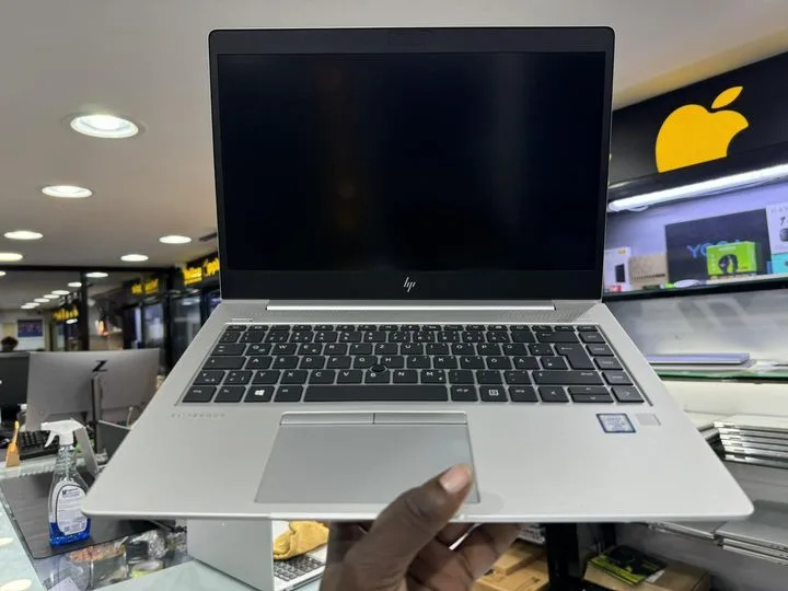 HP EliteBook 745 G6 14" Laptop – Ryzen 5 Pro 3500U - Image 4