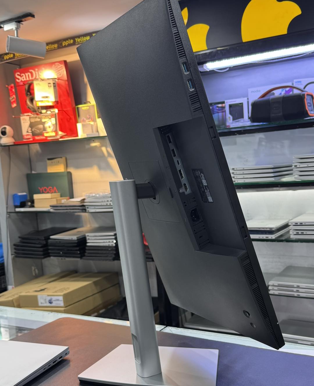 Dell 24 Monitor - P2422H