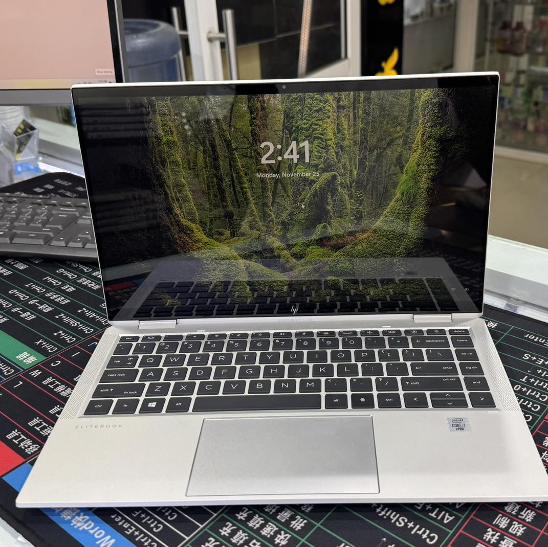 HP EliteBook x360 1030 G7 13.3