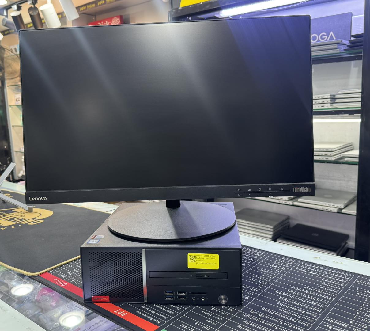 Lenovo ThinkCentre M920S SFF Desktop Compute