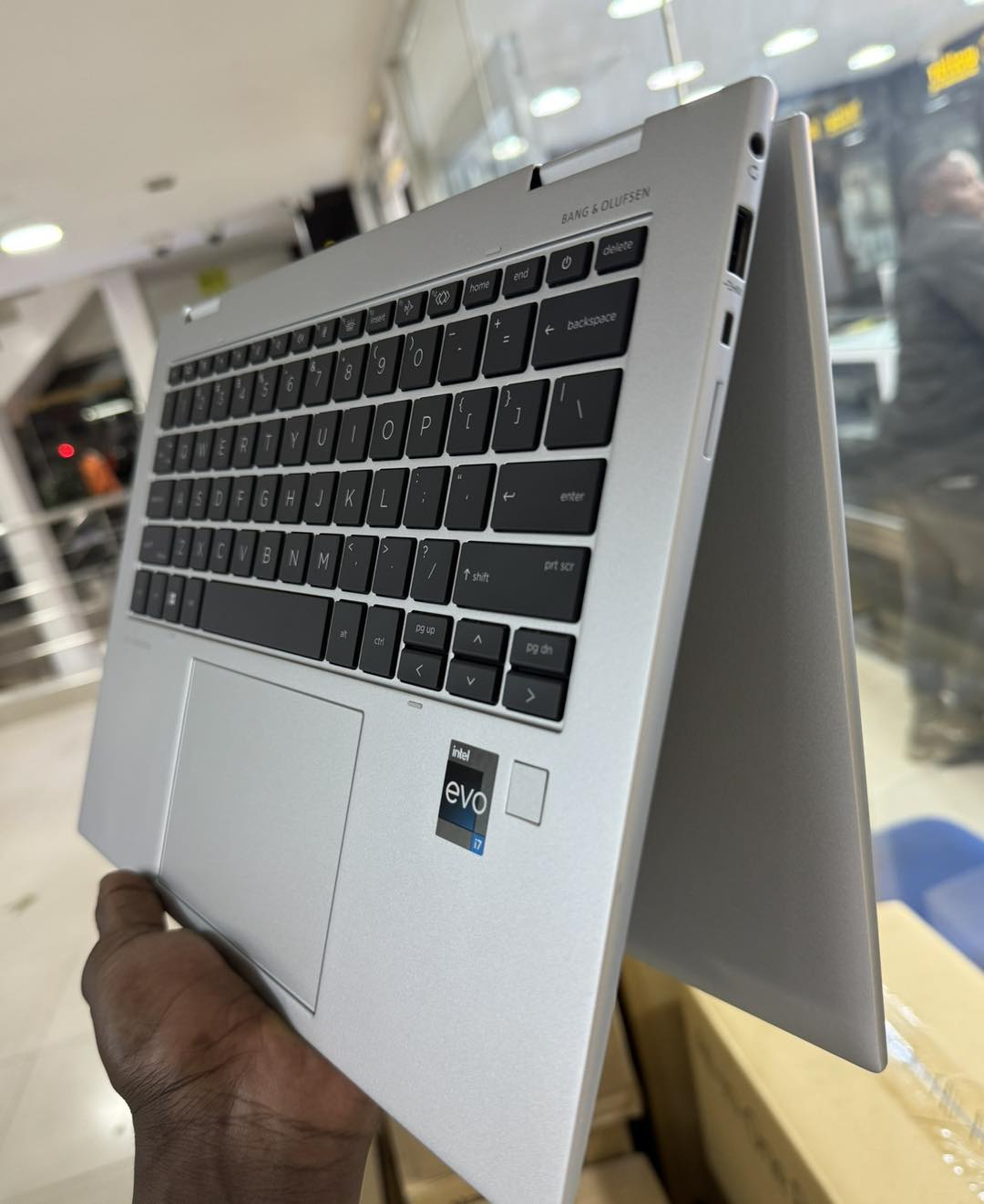 HP EliteBook 1040 G9 | Core i5-1245U